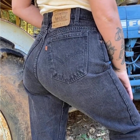 Sold - Picture 2 of 8